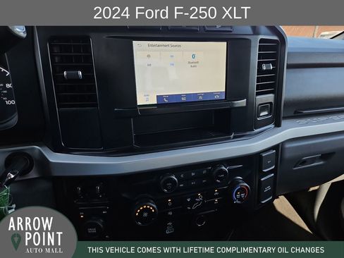 Used 2024 Ford F250 XLT AWD/4WD image 25
