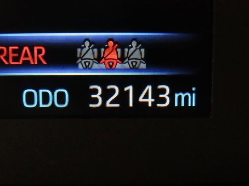 Used 2024 Toyota Corolla LE image 22