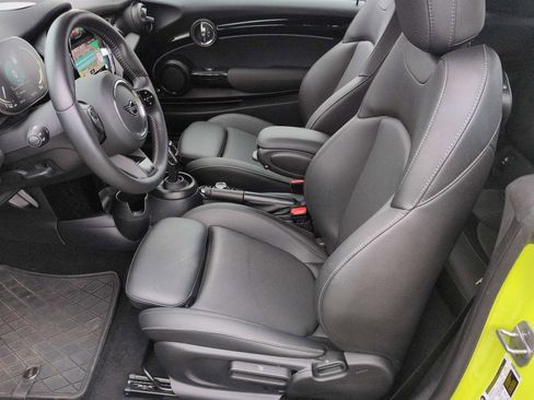 Certified 2024 MINI Cooper S image 18