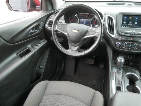 Used 2019 Chevrolet Equinox LT AWD/4WD image 9