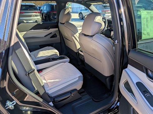 New 2026 INFINITI QX60 Autograph w/ Dark Cargo Package image 21