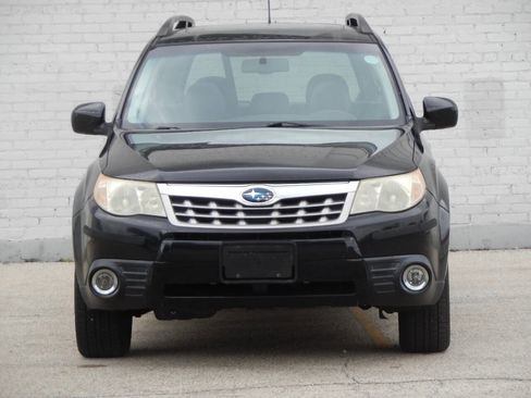 Used 2011 Subaru Forester 2.5X Premium w/ All-Weather Pkg image 8