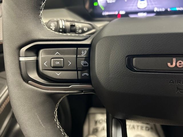 Used 2026 Jeep Cherokee Limited AWD/4WD image 25