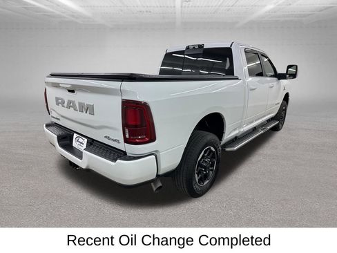 Used 2025 RAM 3500 Laramie AWD/4WD image 14