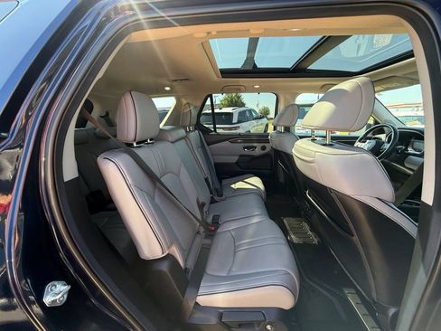 Used 2025 Honda Pilot Elite image 41