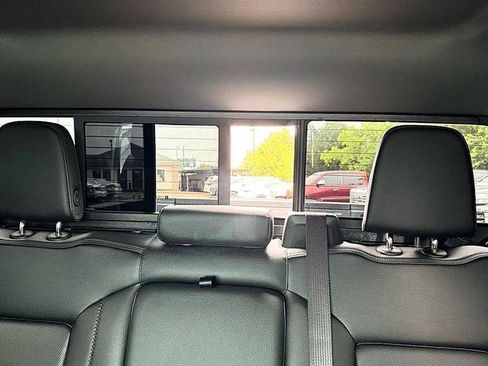 Used 2025 GMC Sierra 1500 Denali w/ Technology Package AWD/4WD image 62