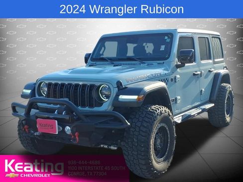 Used 2024 Jeep Wrangler Unlimited Rubicon w/ Technology Group AWD/4WD image 2