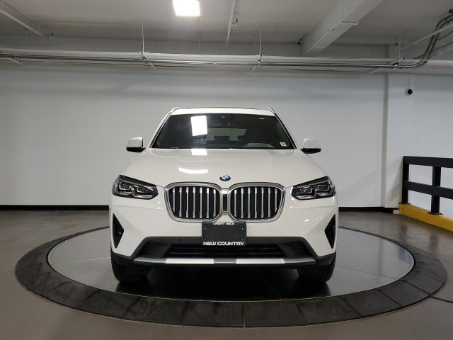 Used 2022 BMW X3 xDrive30i w/ Premium Package 2 AWD/4WD image 4