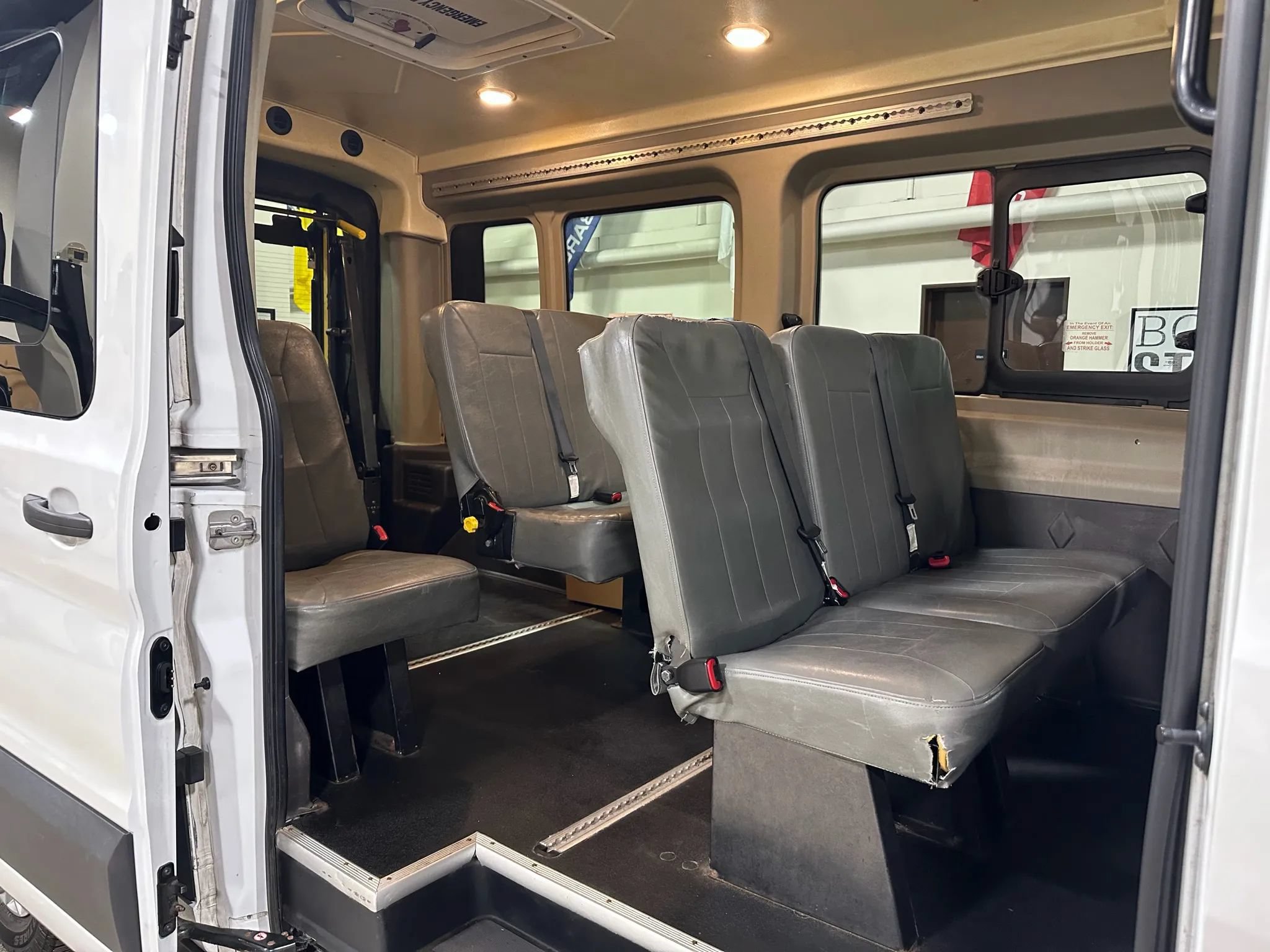 Used 2015 Ford Transit 250 148 Medium Roof RWD image 25