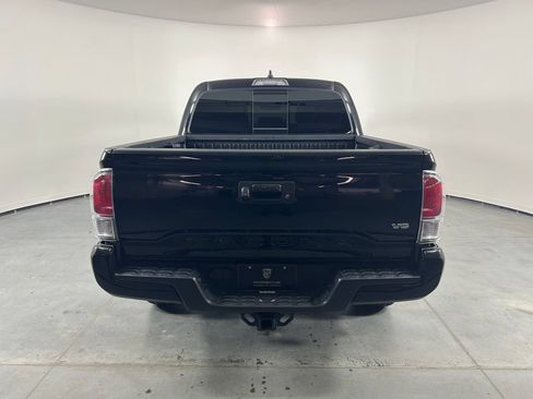Used 2023 Toyota Tacoma TRD Sport AWD/4WD image 6