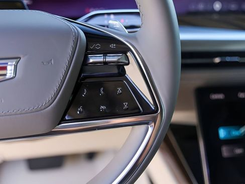 Certified 2026 Cadillac Escalade Platinum Luxury w/ LPO, Floor Liner Package image 13