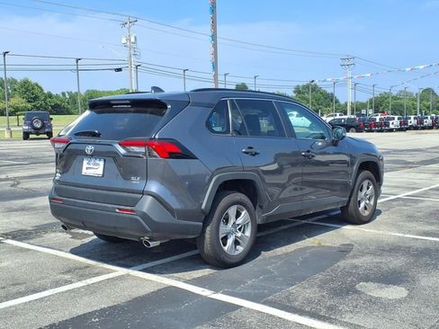 Used 2024 Toyota RAV4 XLE image 7