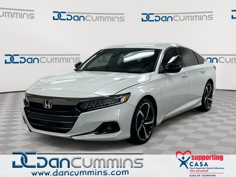 Used 2022 Honda Accord Sport image 1