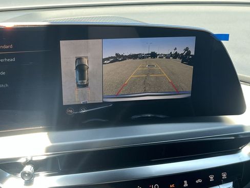 New 2025 Cadillac Lyriq Luxury image 7