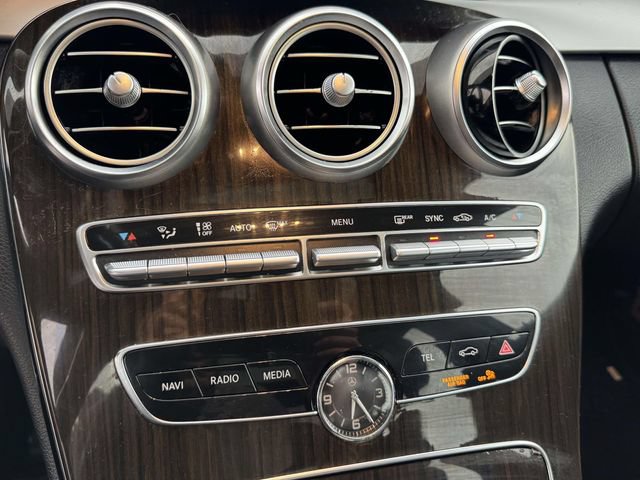 Used 2019 Mercedes-Benz C 300 4MATIC Sedan image 35