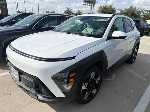 Used 2024 Hyundai Kona SEL FWD image 1