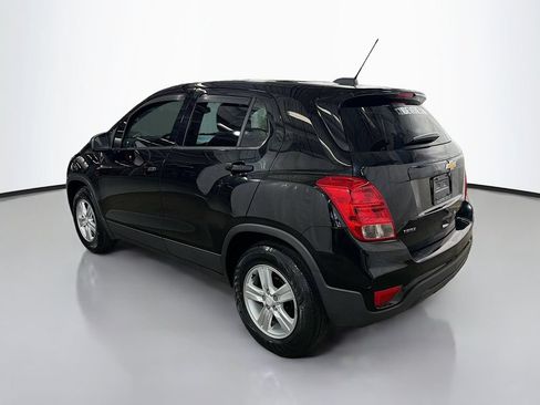 Used 2020 Chevrolet Trax LS w/ Tint and Cruise Package FWD image 7