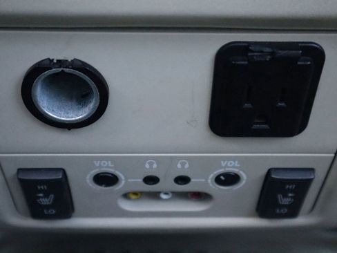 Used 2014 INFINITI QX60 AWD w/ Deluxe Touring Package image 34