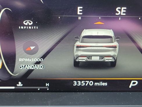Used 2023 INFINITI QX60 Luxe w/ Performance Audio Package FWD image 29