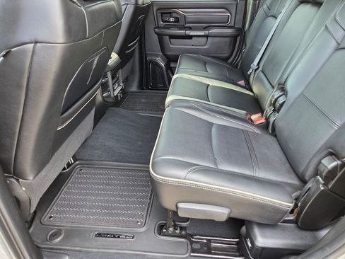 Used 2022 RAM 2500 Limited AWD/4WD image 15