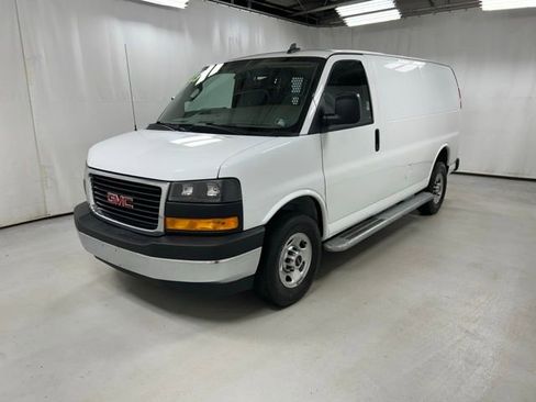 Used 2023 GMC Savana 2500 w/ Driver Convenience Package RWD image 2