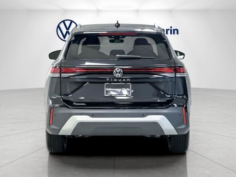 New 2026 Volkswagen Tiguan S image 4