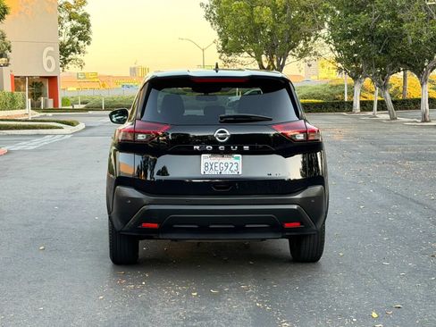 Used 2021 Nissan Rogue S FWD image 5