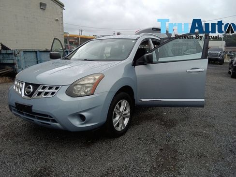 Used 2015 Nissan Rogue S w/ Convenience Package AWD/4WD image 11