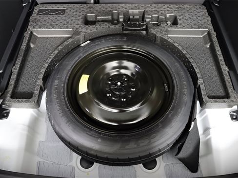 Used 2024 Kia Sportage SX image 29