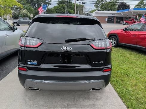 Used 2022 Jeep Cherokee Limited w/ Mopar Interior Package AWD/4WD image 7