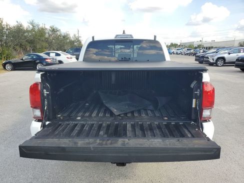 Certified 2022 Toyota Tacoma TRD Off-Road image 22