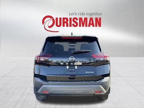 Used 2022 Nissan Rogue SV image 3