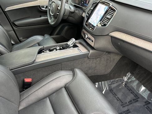 Certified 2023 Volvo XC90 T8 Ultimate image 20