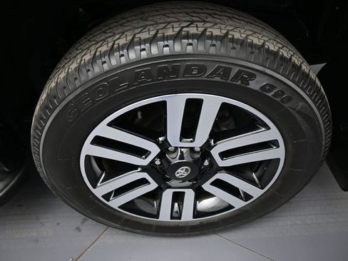 Certified 2022 Toyota 4Runner Limited image 15