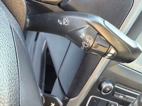 Used 2016 Ford Fusion SE w/ Equipment Group 202A image 18