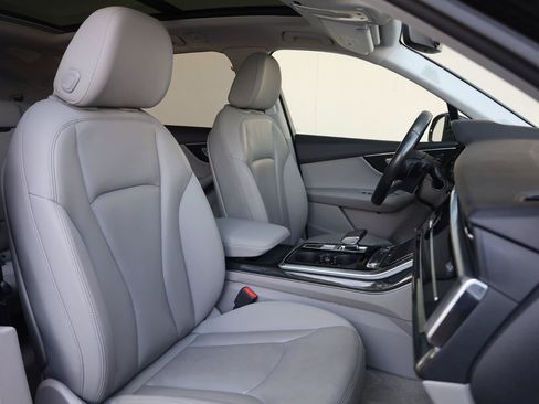 Used 2021 Audi Q7 3.0T Premium Plus AWD/4WD image 29
