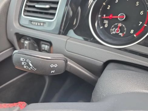 Used 2019 Volkswagen GTI Autobahn FWD image 21