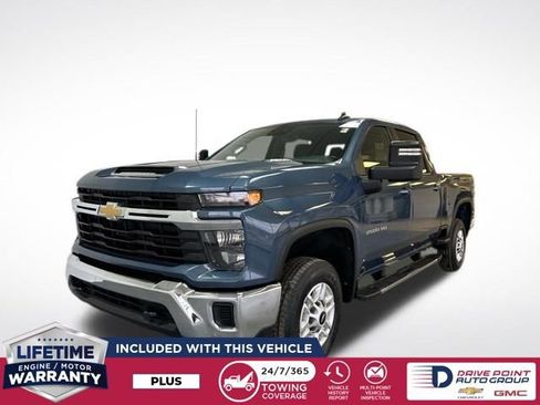 Used 2024 Chevrolet Silverado 2500 LT image 4