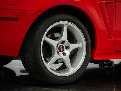 Used 2000 Ford Mustang Cobra RWD image 6