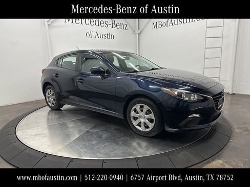 Used 2015 MAZDA MAZDA3 i Sport image 1