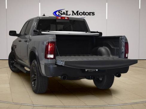 Used 2022 RAM 1500 Classic Warlock w/ Ceramic Grey Warlock Package AWD/4WD image 9