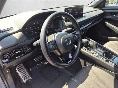 Used 2024 Honda Accord Sport image 10