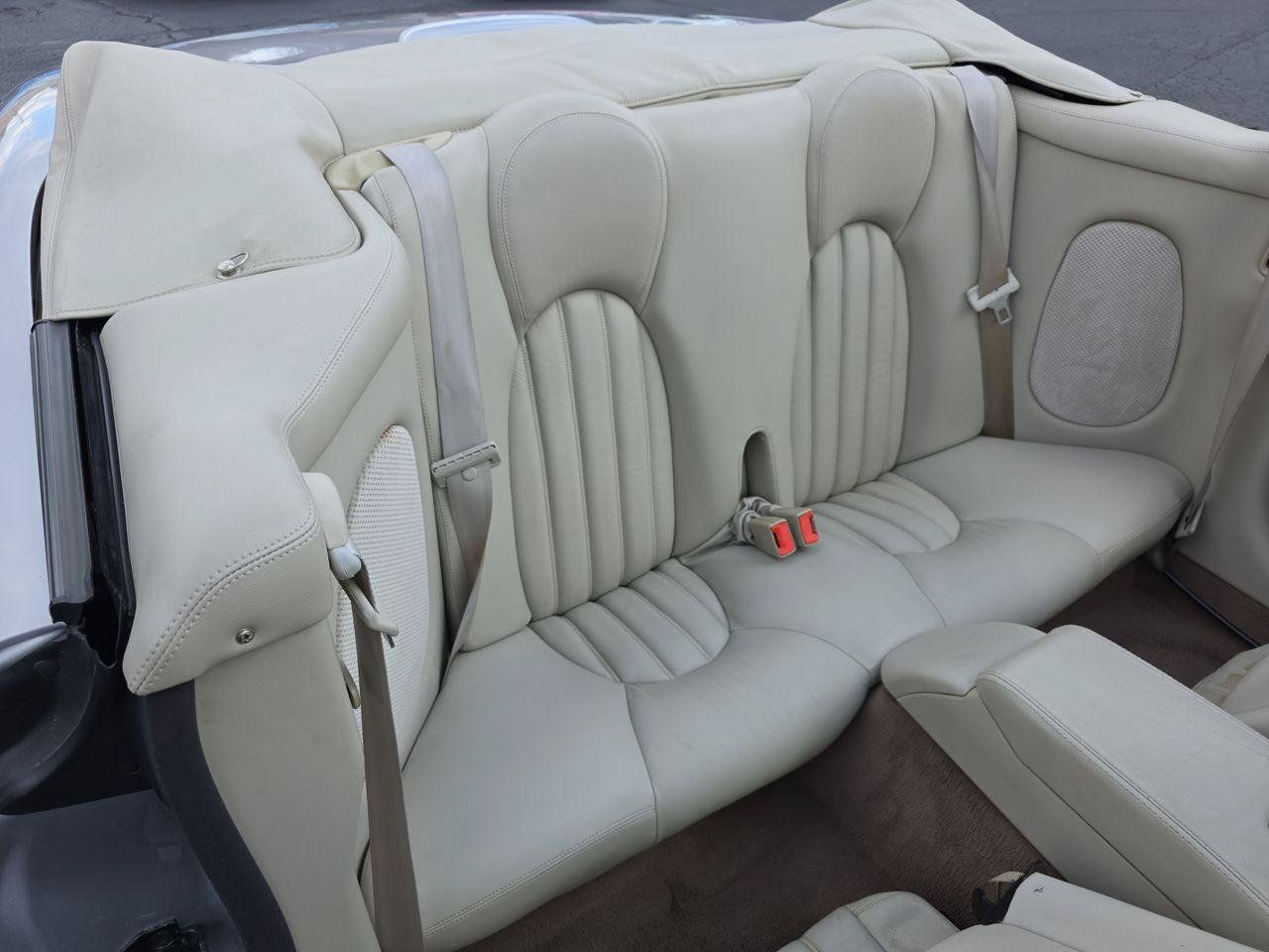 Used 2000 Jaguar XK8 Convertible RWD image 7