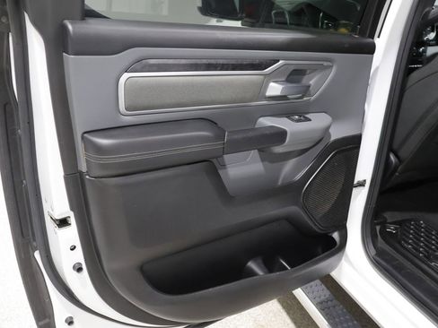 Used 2022 RAM 1500 Big Horn AWD/4WD image 19