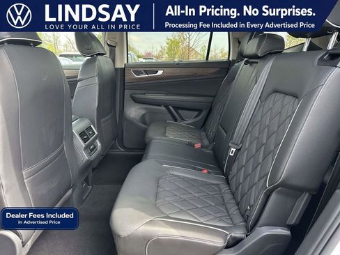 Certified 2024 Volkswagen Atlas SEL Premium R-Line AWD/4WD image 16