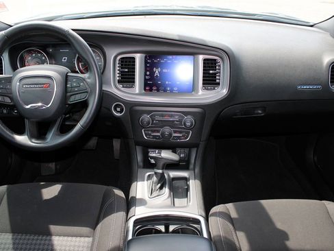 Used 2023 Dodge Charger SXT RWD image 7