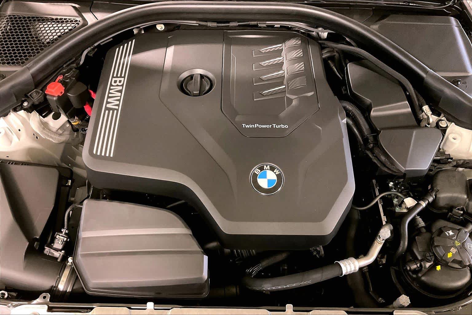 Used 2026 BMW 230i Coupe w/ Convenience Package RWD image 17