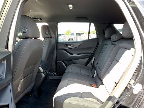 Used 2025 Chevrolet Equinox LT FWD image 10