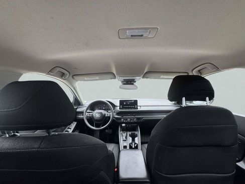 Used 2025 Honda Accord LX image 45
