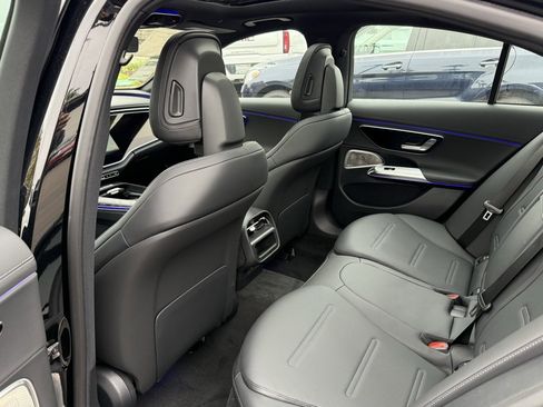 New 2026 Mercedes-Benz E 53 AMG e 4MATIC Sedan image 26